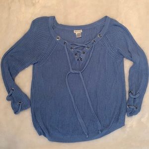 MAIN STRIP blue lace up sweater